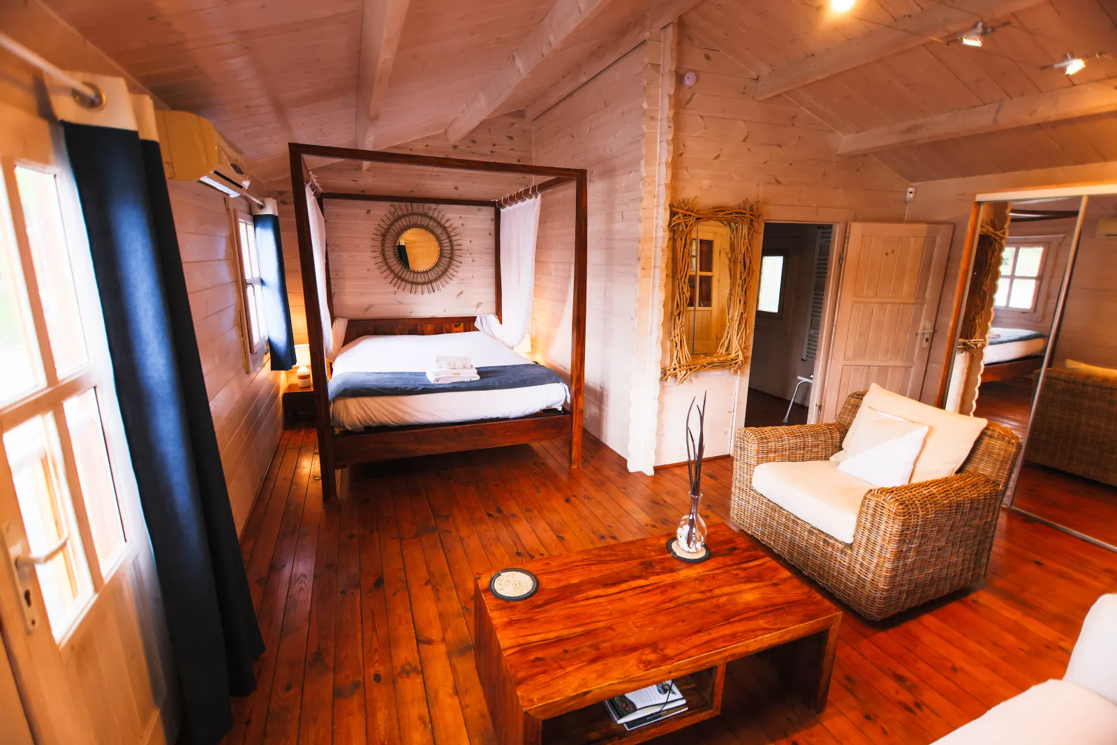 Cabane Premium Love Flottante à Sablons, photo 7