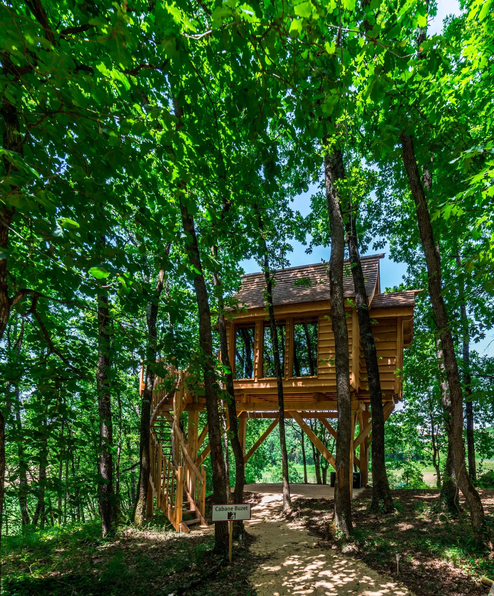 Cabane Buzet, cabane à Port-Sainte-Marie