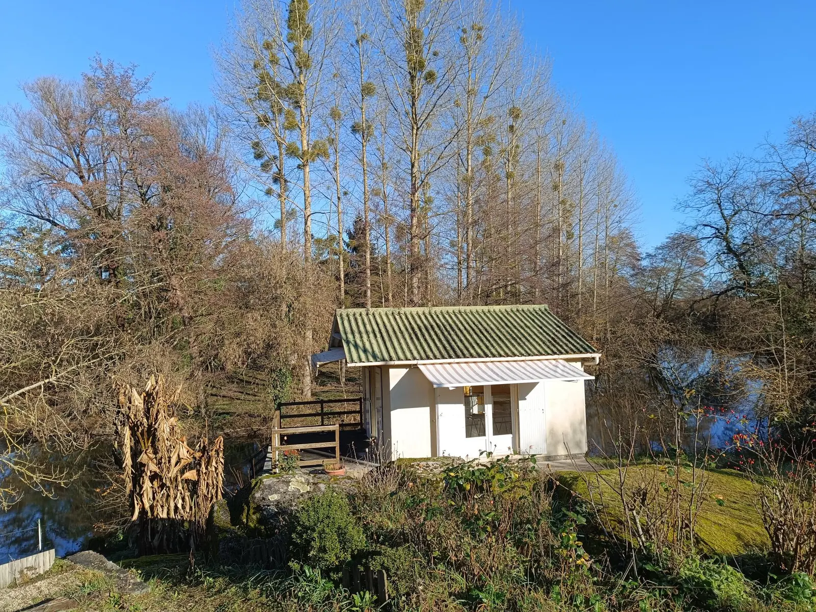 Cabane de la Roche à Saint-Pompain, photo 4