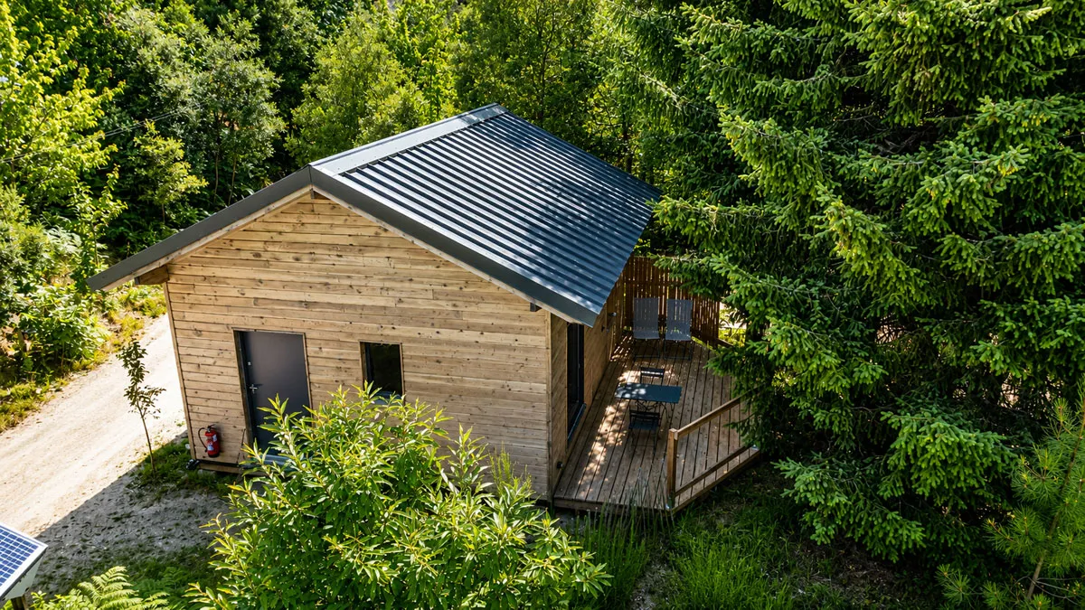 Le Refuge, cabane à Saint-Jean-du-Gard
