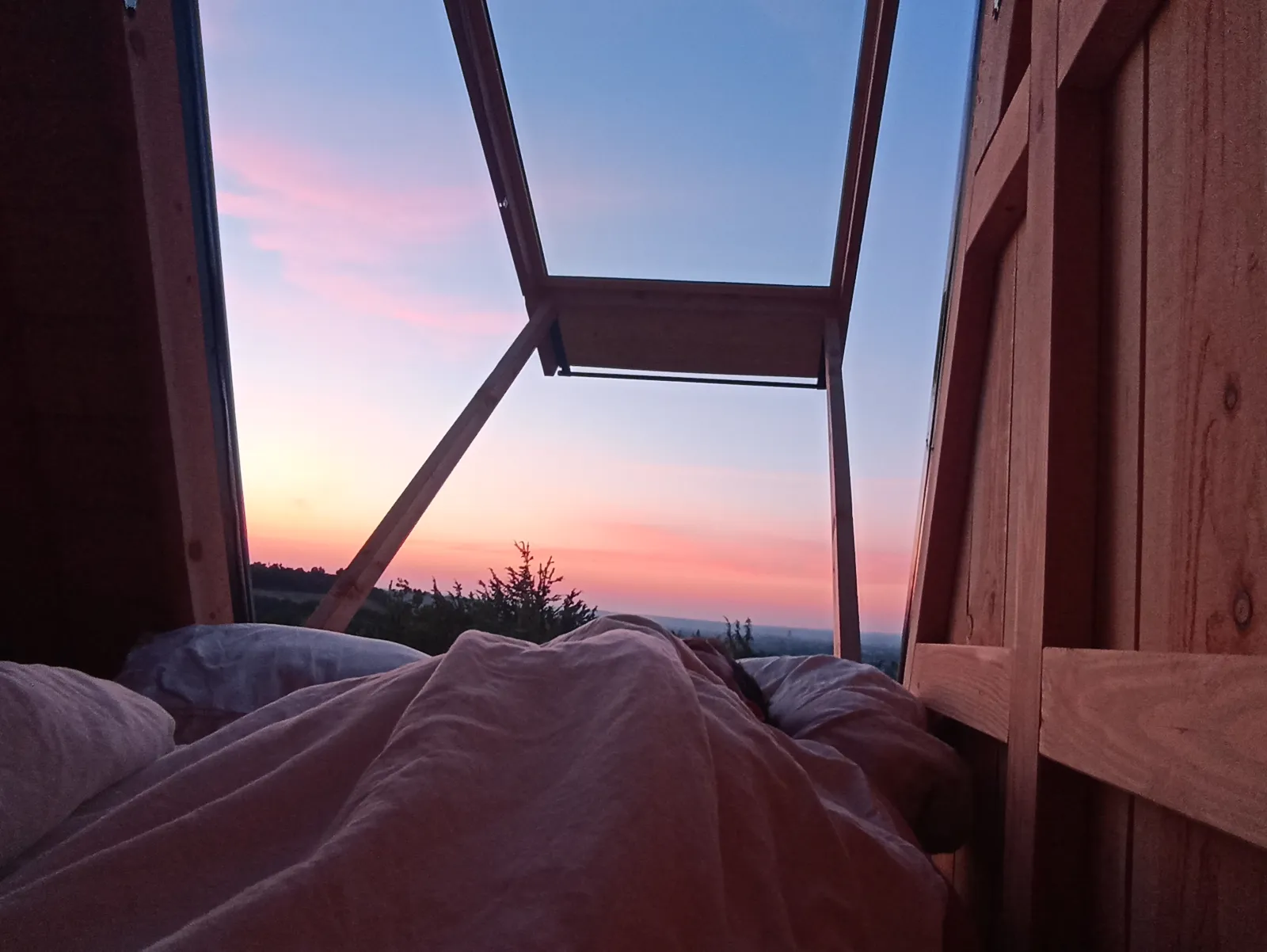Cabane Estelas à Castelnau-de-Lévis, photo 7
