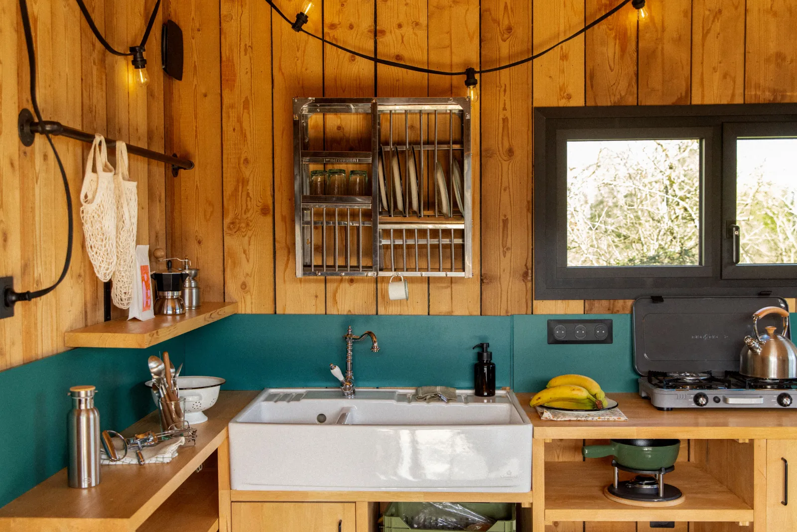 Cabane Bon Air Une Chambre à Saint-Léonard-des-Bois, photo 6