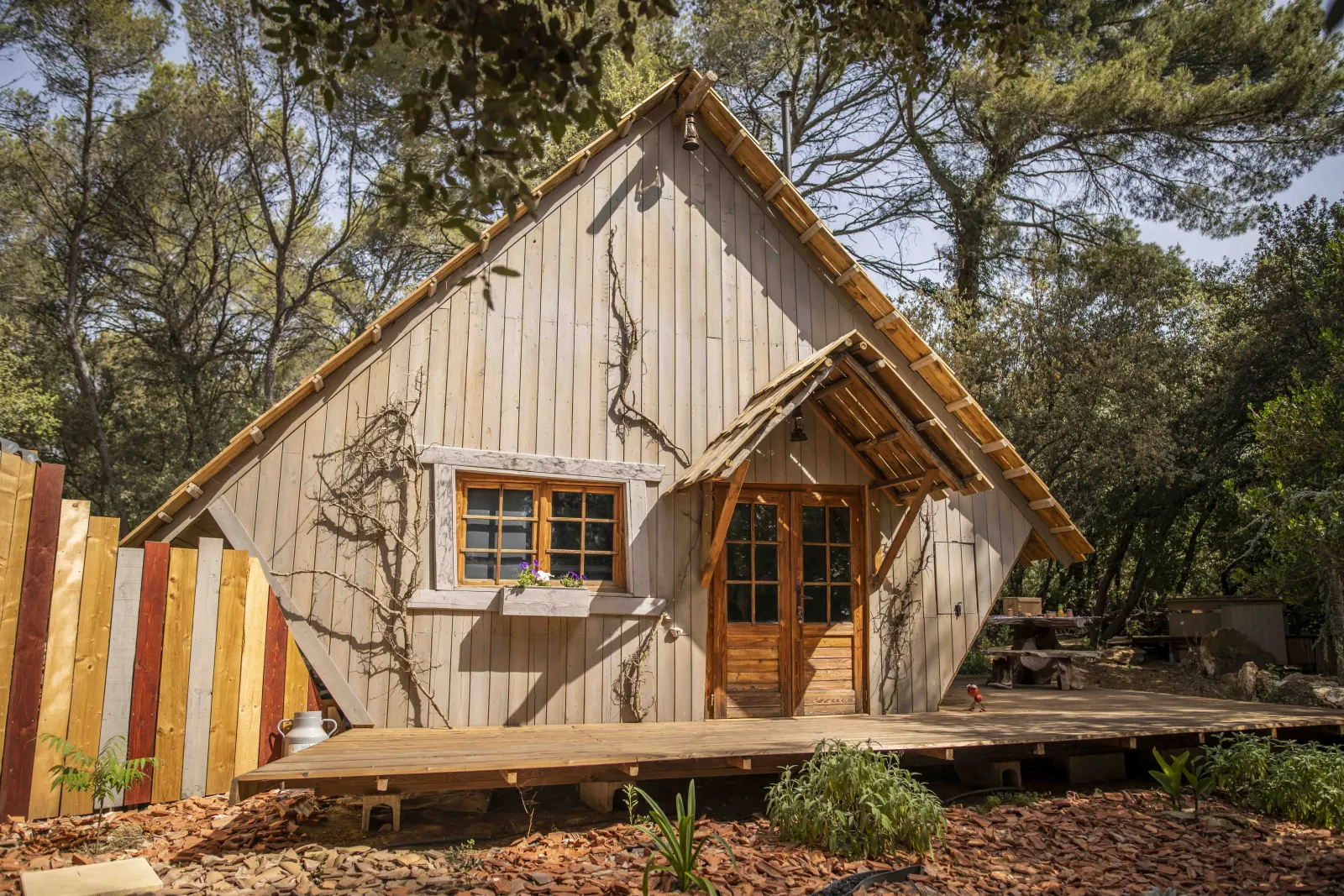 Cabane Sortilège, cabane à Lambesc