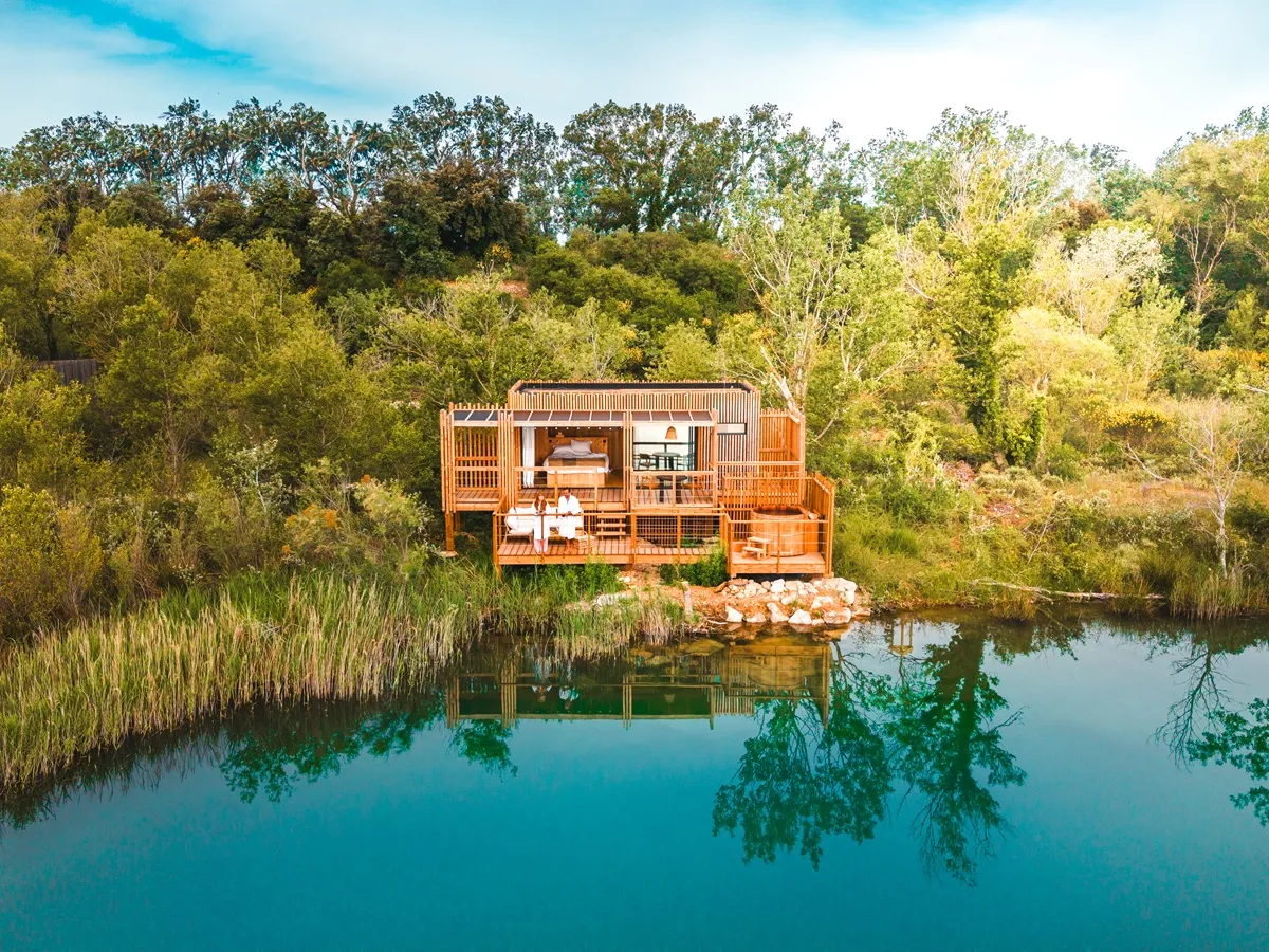 Cabane Spa Confidence, cabane à Sorgues