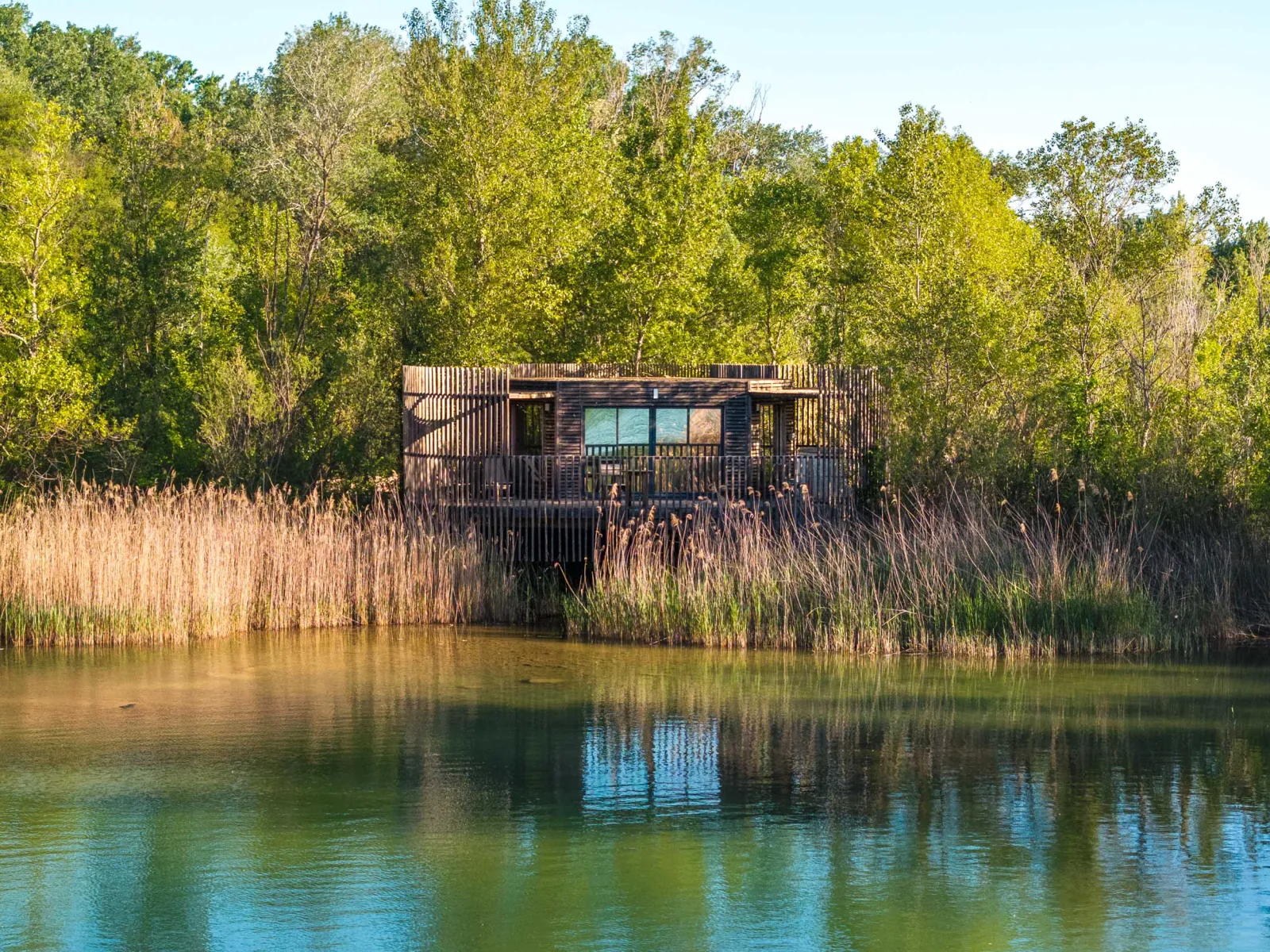 Cabane Spa Échappée, cabane à Sorgues