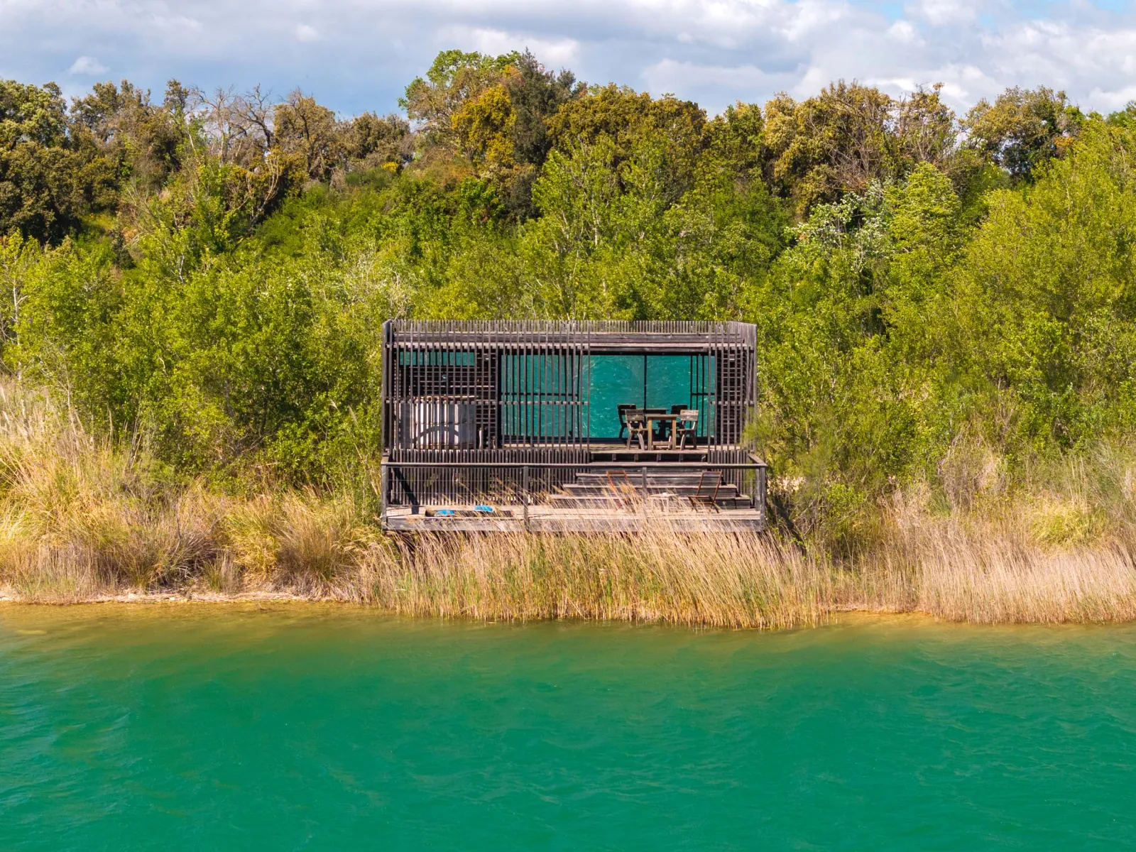 Cabane Spa Essentielle, cabane à Sorgues