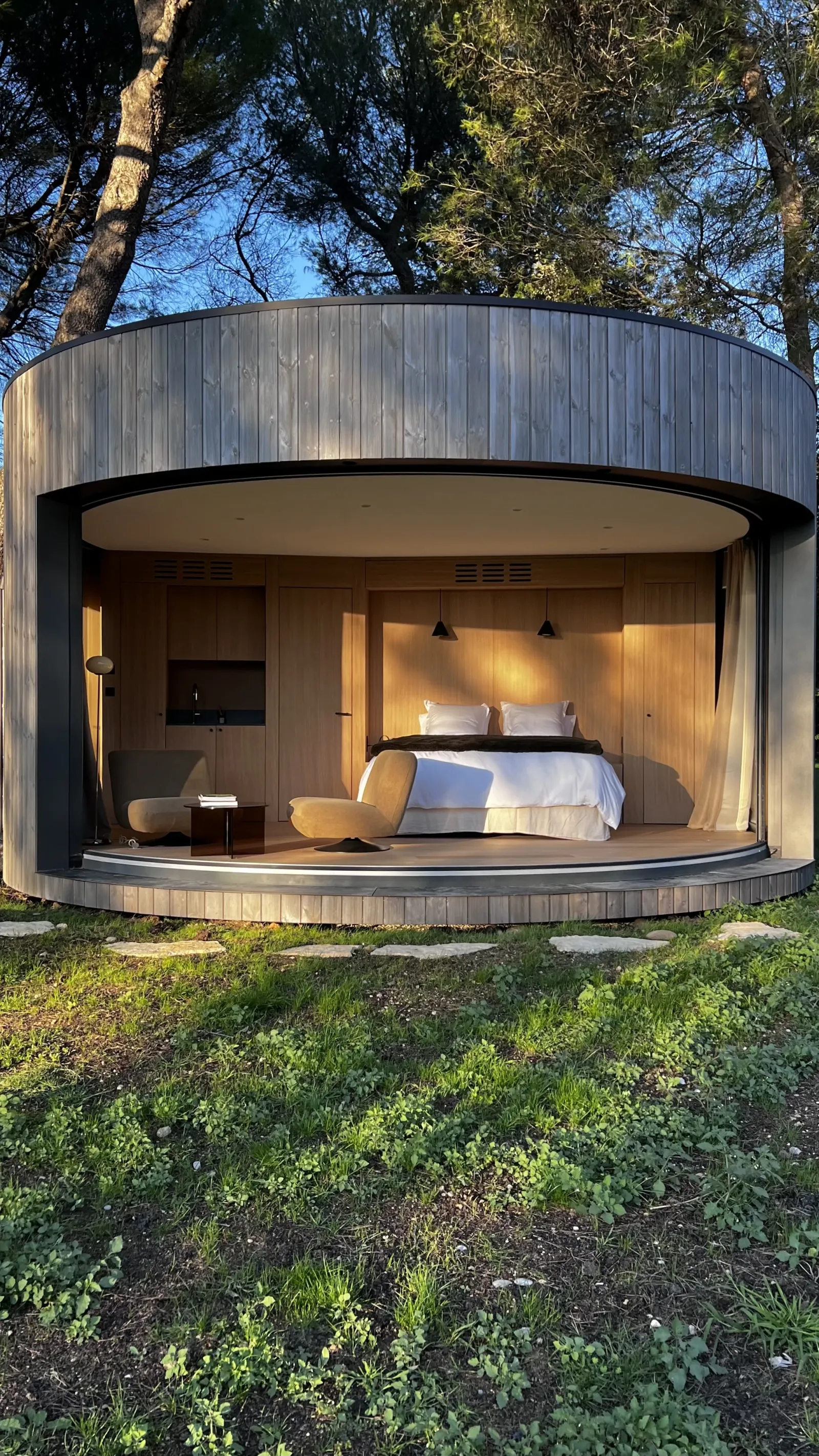 Lumi-pod du Haras de Castellane à Pertuis, photo 2
