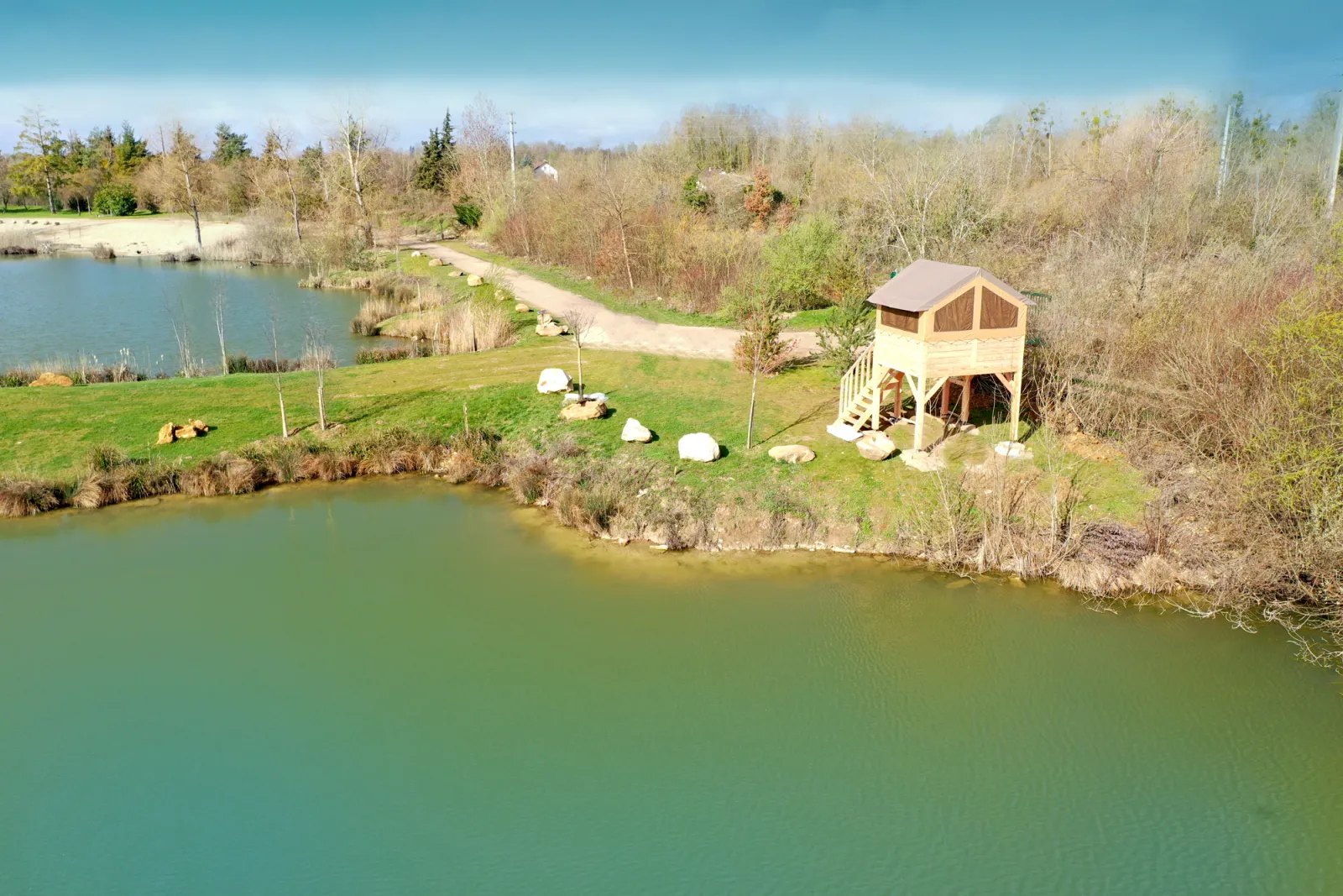 Cabane sur pilotis de la Bassée à Gravon, photo 2