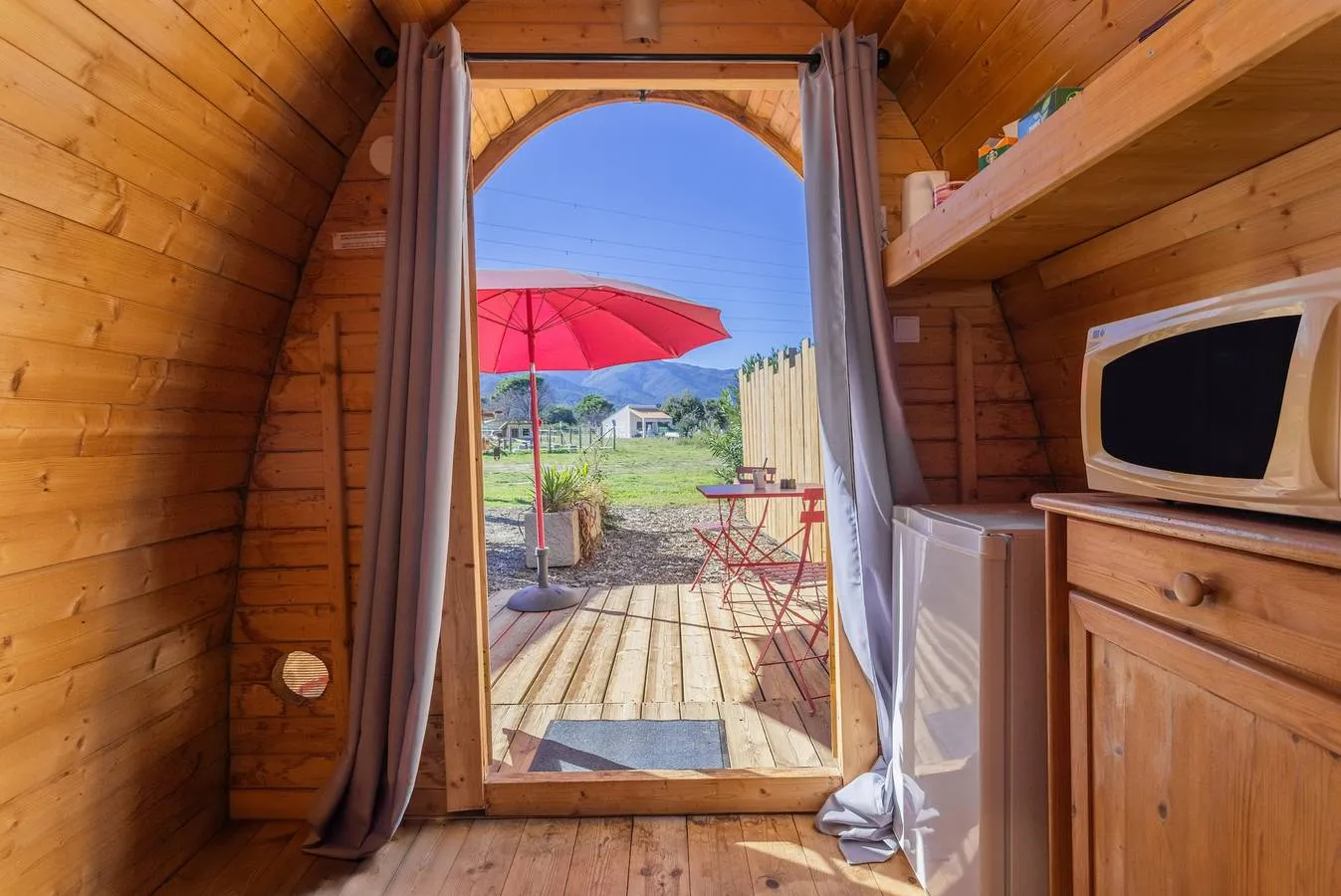 Cabane Pink Pod à Saint-André, photo 2