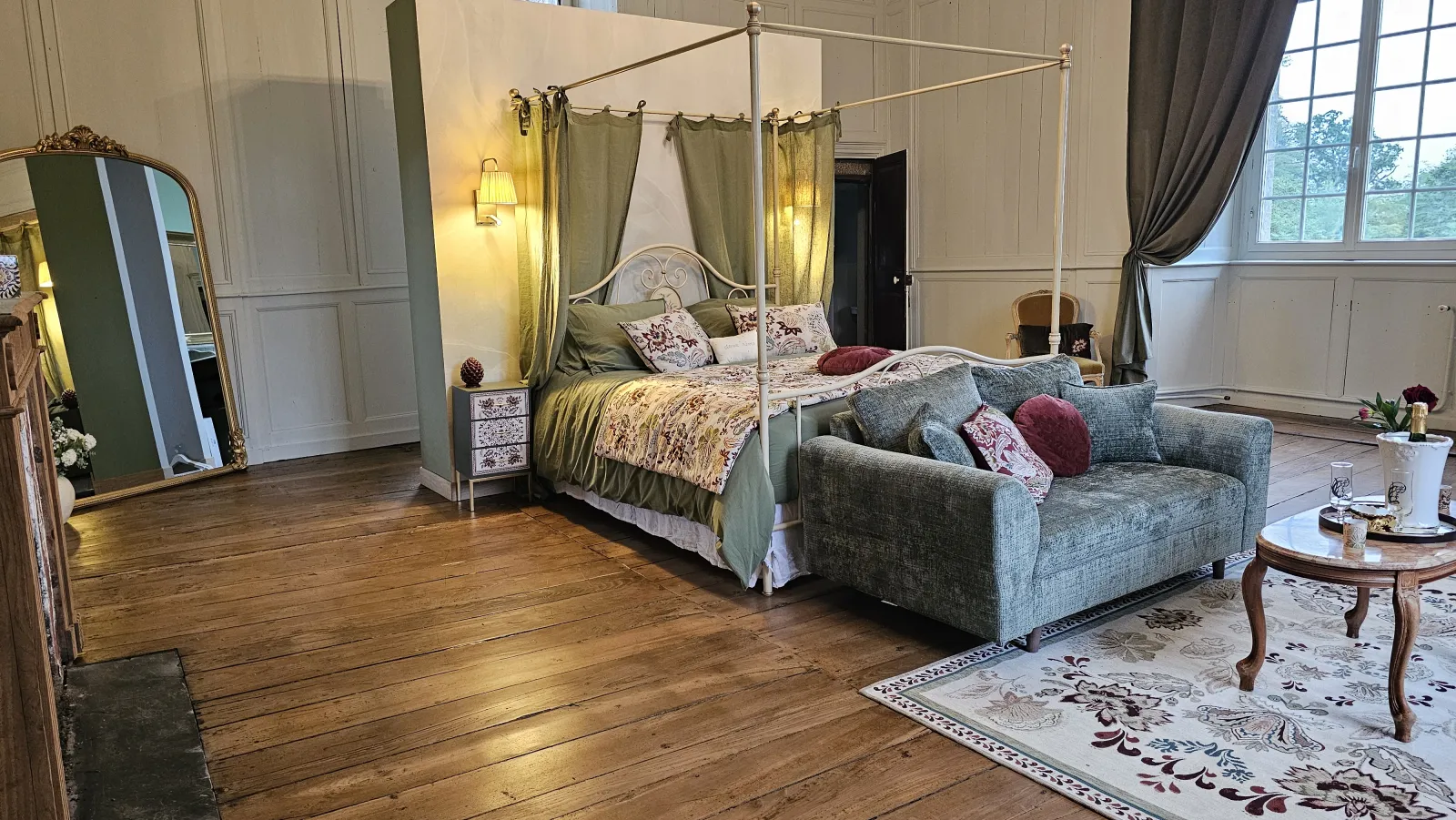 La Chambre du Château la Noé Sèche, château à Le Fœil