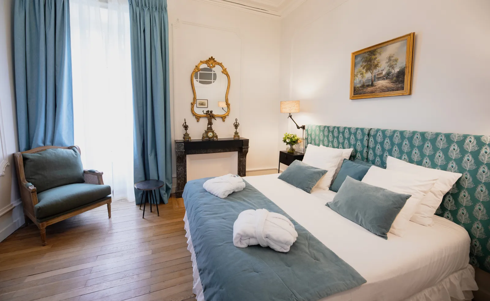 Chambre Fleur de la Commanderie, château à Ballan-Miré