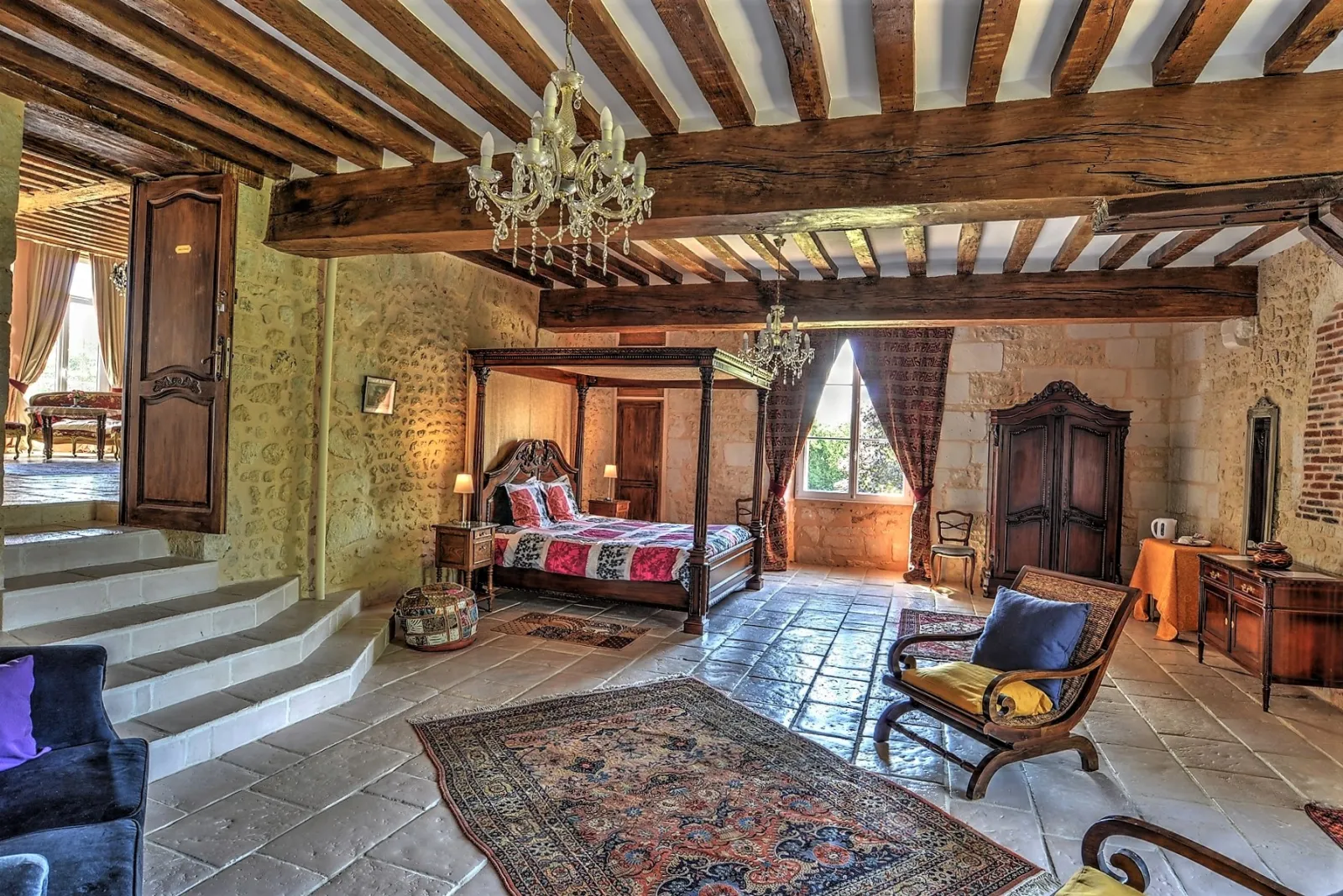 Suite Saint Honoré du Château de Blavou, château à Saint-Denis-sur-Huisne