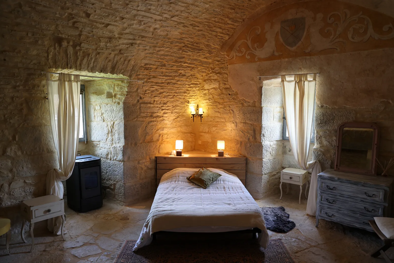 Chambre de la Reine, château à Saint-Chamarand