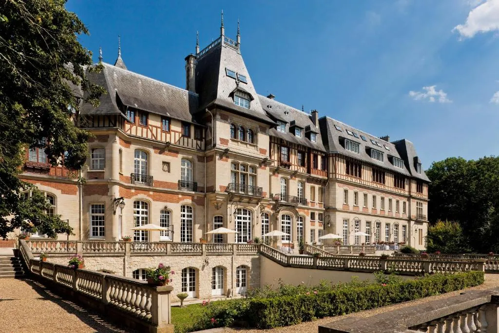 Château de Montvillargenne, château à Gouvieux