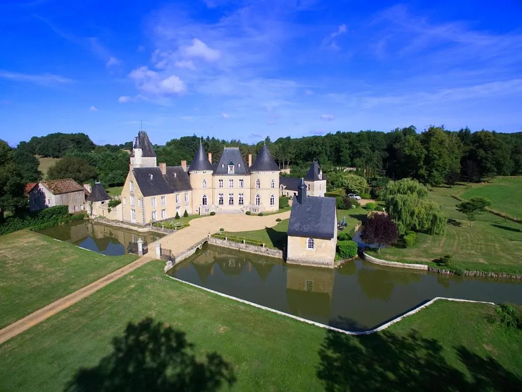 Château de Vaulogé, château à Fercé-sur-Sarthe