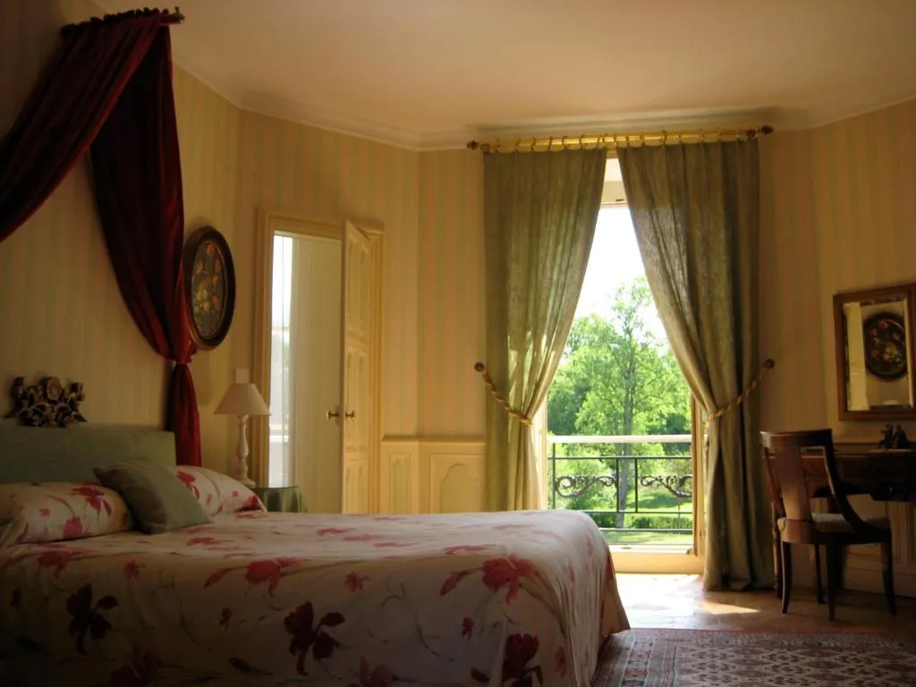 Château de Vaulogé à Fercé-sur-Sarthe, photo 2
