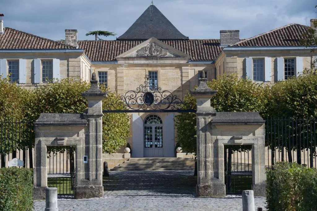 Château du Tertre, château à Arsac