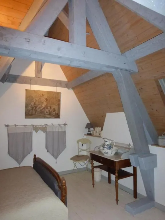 Manoir sur la Roche à Navour-sur-Grosne, photo 4