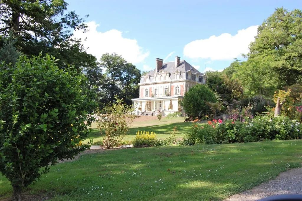 Château de Broyes, château à Broyes