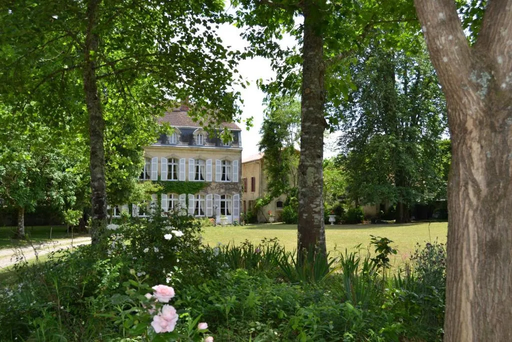 Château St Justin, château à Saint-Justin