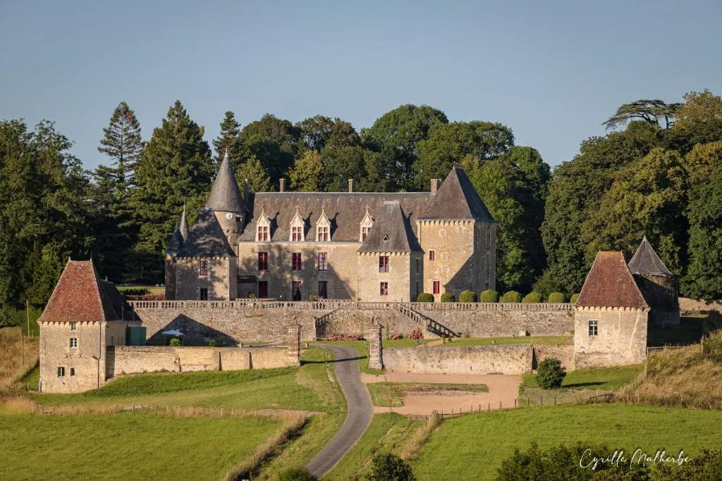Château des Feugerets à La Chapelle-Souëf, photo 3