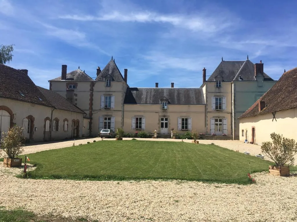 Château de Chavannes, château à Tresnay