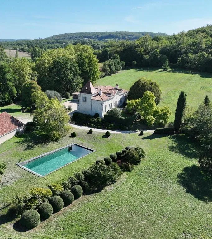 Manoir Blanche Haut, château à Villeneuve-sur-Lot