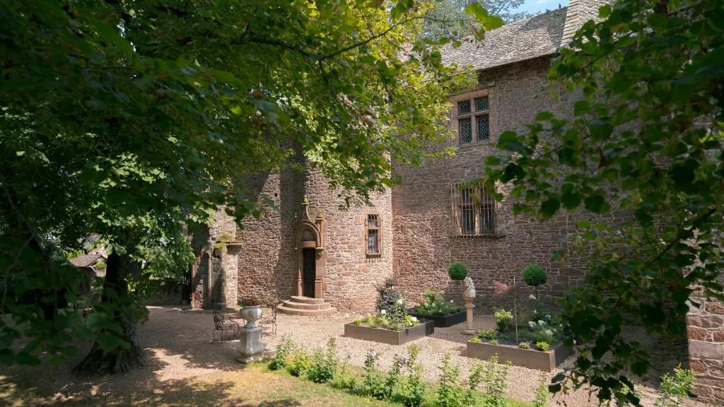 Château de Canac, château à Rodez