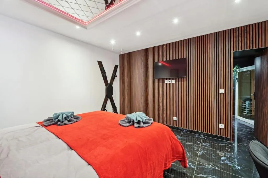 Love Room Suite de Corbeil à Corbeil-Essonnes, photo 2