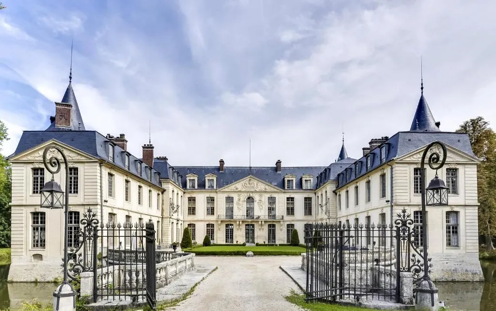 Château d'Ermenonville, château à Ermenonville