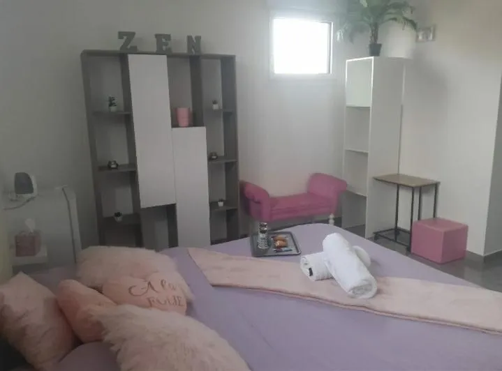 Love Room Douceur à Tremblay-en-France, photo 6