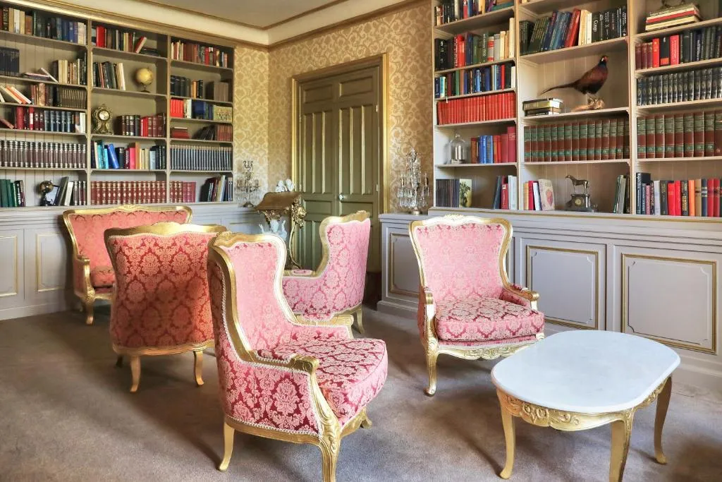 Château de Béguin à Lurcy-Lévis, photo 6