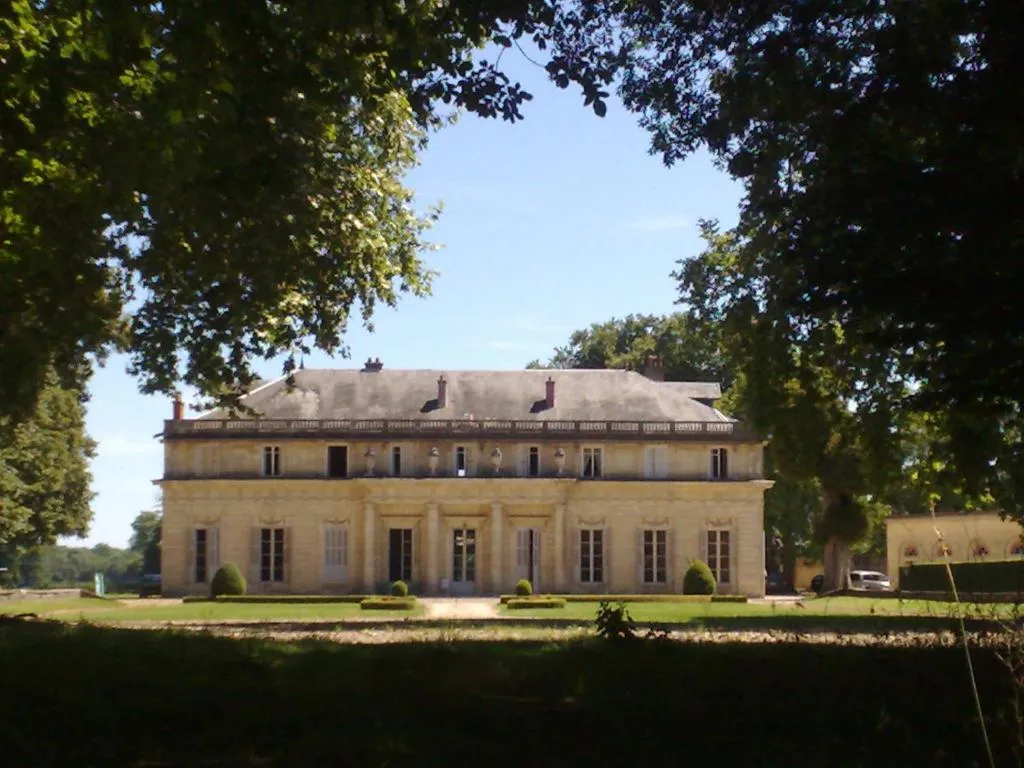 Château de Bressey, château à Bressey-sur-Tille