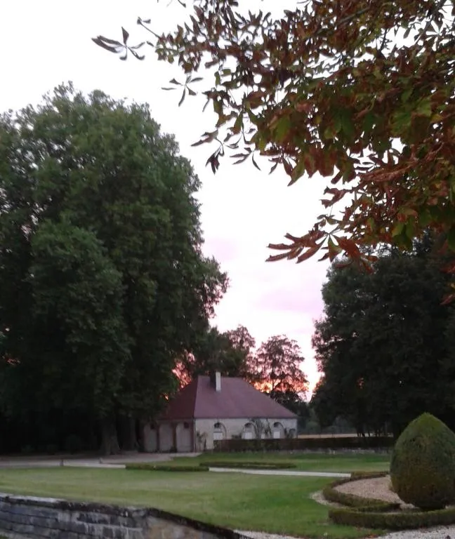 Château de Bressey à Bressey-sur-Tille, photo 2