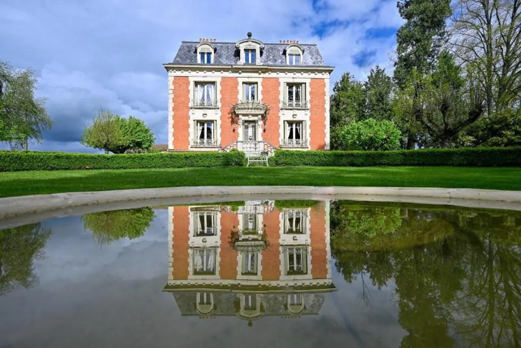 Château de la Chaix, château à Saint-Christophe-en-Brionnais