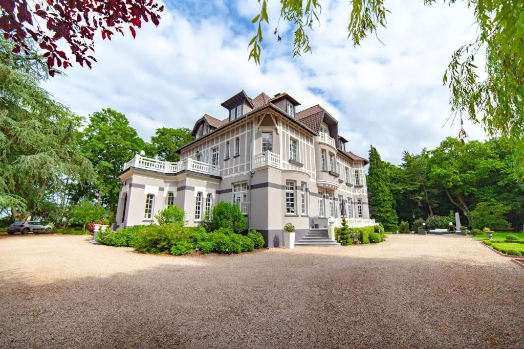 Château de Fresnoy-en-Gohelle, château à Fresnoy-en-Gohelle