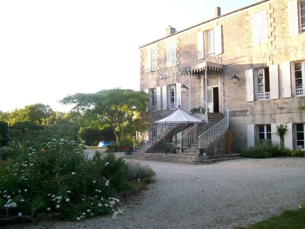 Manoir Angle à Blanzay-sur-Boutonne, photo 7