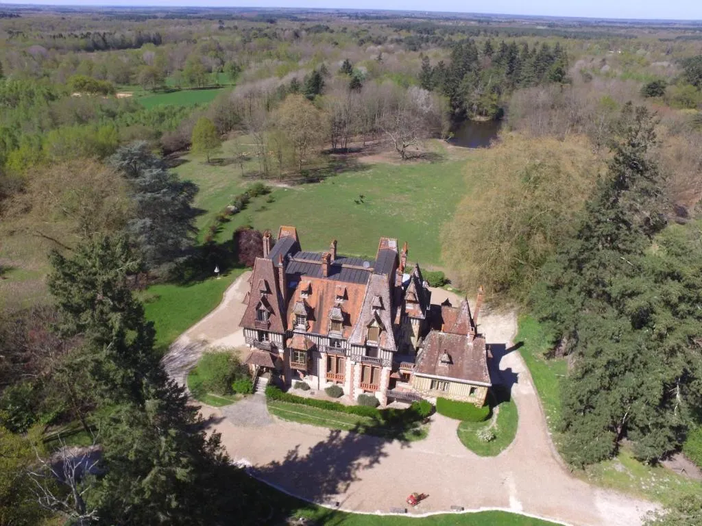 Château Mont Suzey, château à Yvoy-le-Marron
