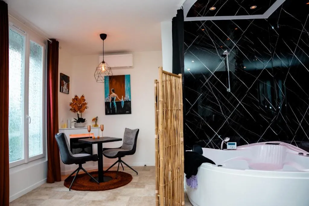 La Suite Kinky à Soisy-sous-Montmorency, photo 3
