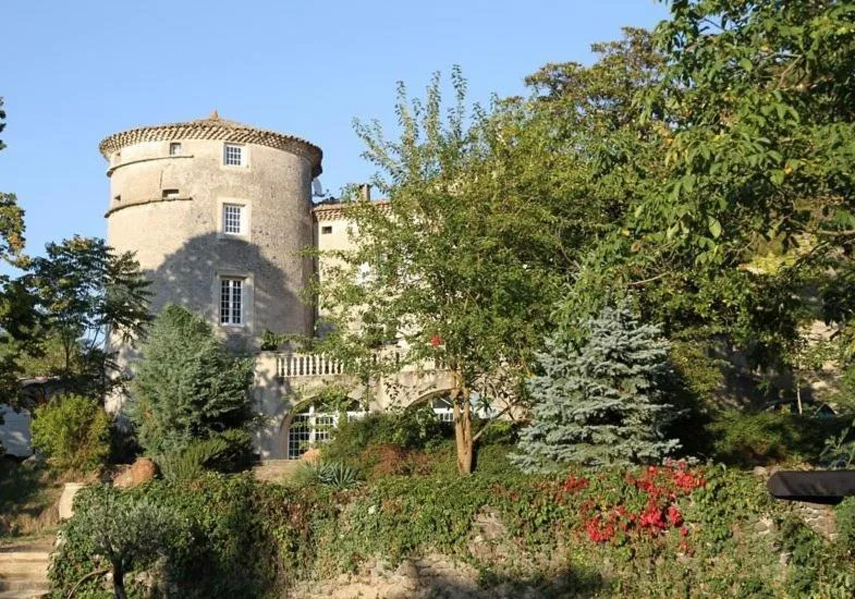 Château de Mauras, château à Chomérac