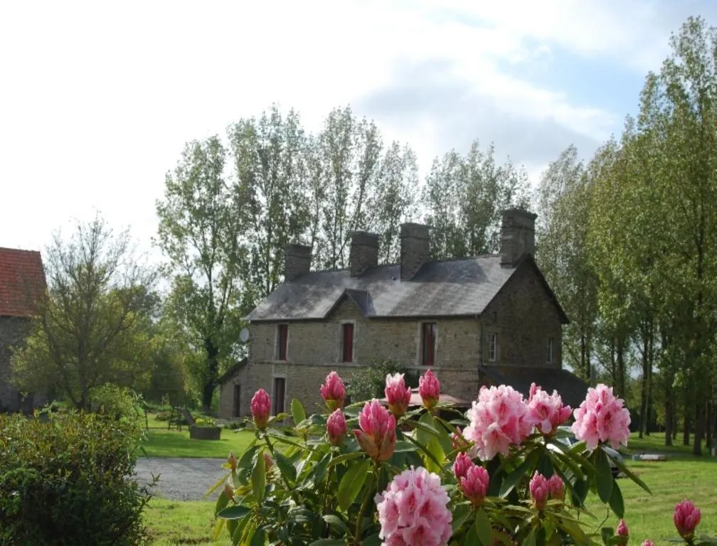 Manoir du Butel, château à Saint-Amand-Villages