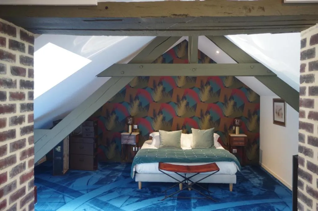 Manoir des Logis à Yvré-l'Évêque, photo 2