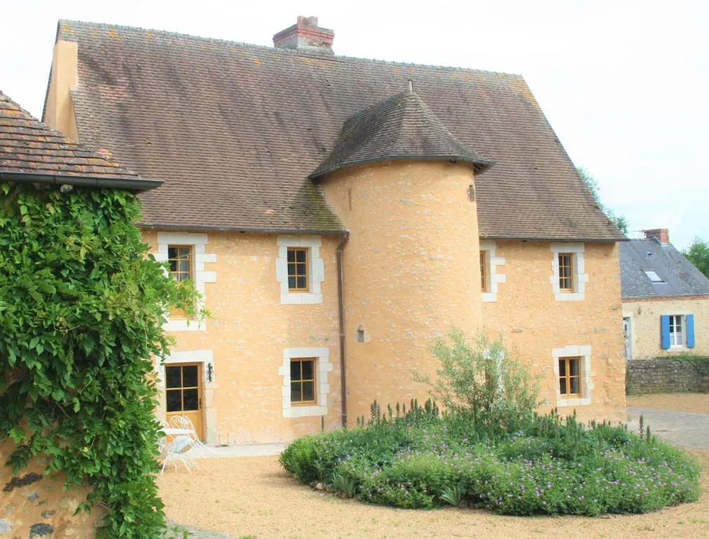 Manoir de la Basse-Cour à Asnières-sur-Vègre, photo 2