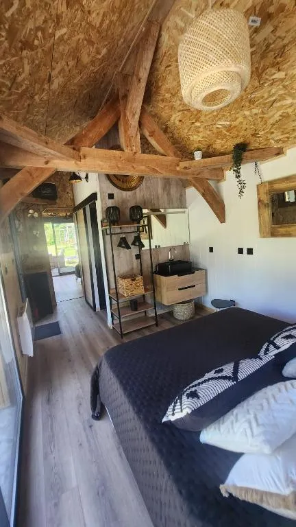 Le Lodge du Château de Feschaux à Villeneuve-sous-Pymont, photo 4