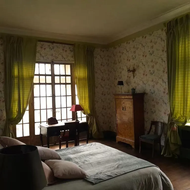 Château de Mimont à Parigny-les-Vaux, photo 2