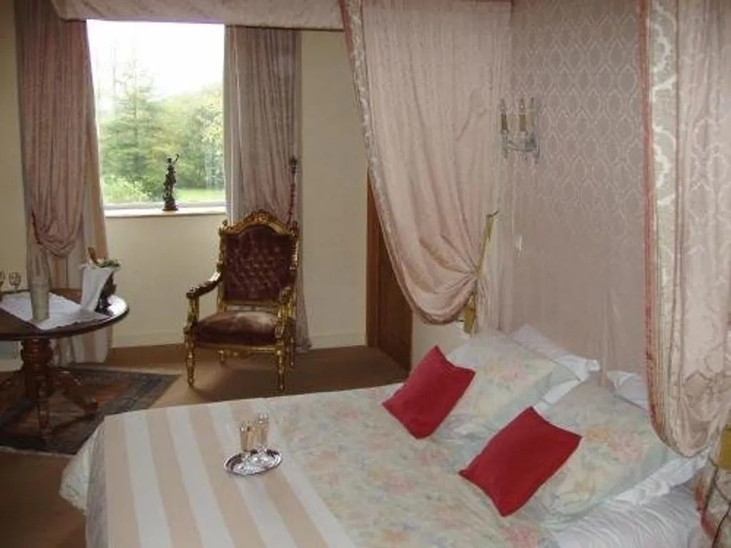 Manoir de la Hazaie à Andel, photo 2
