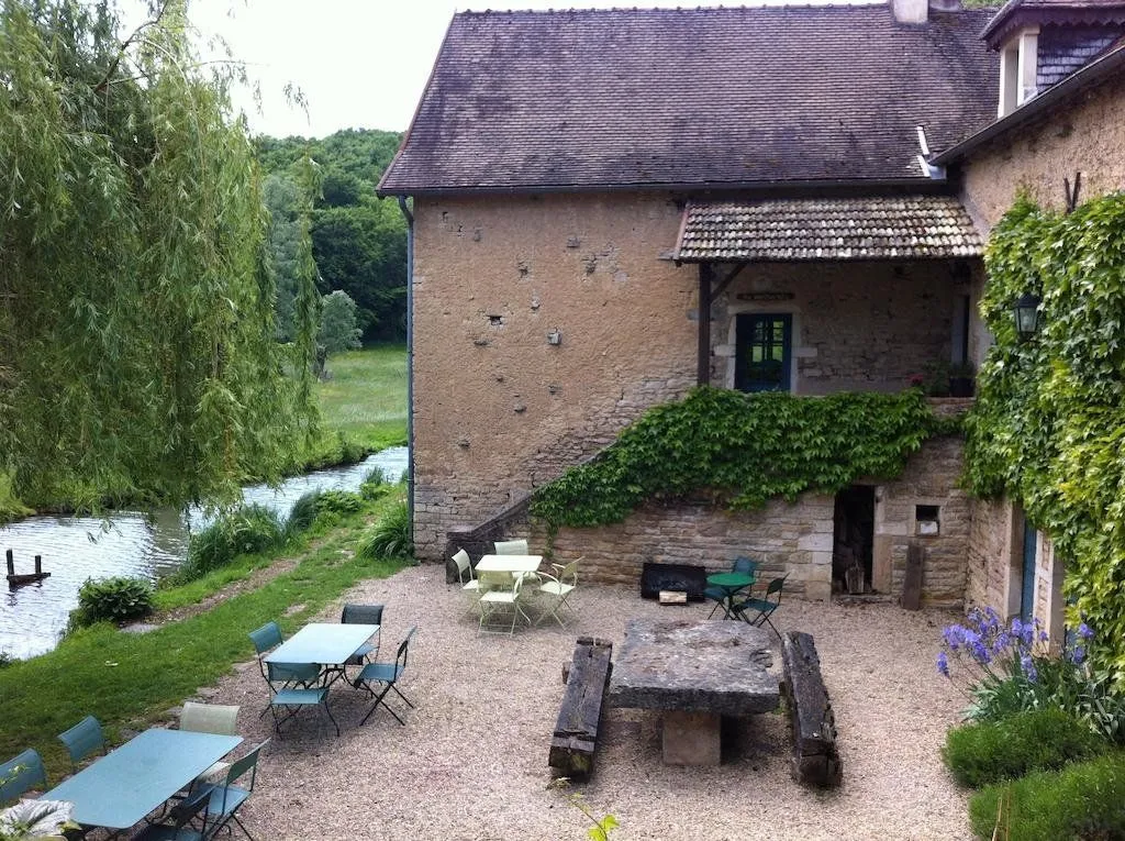 Château de Messey à Ozenay, photo 2