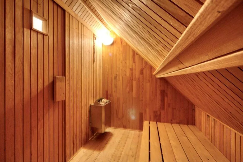 Loveroom Sauna de Saint-Prix à Saint-Prix, photo 6