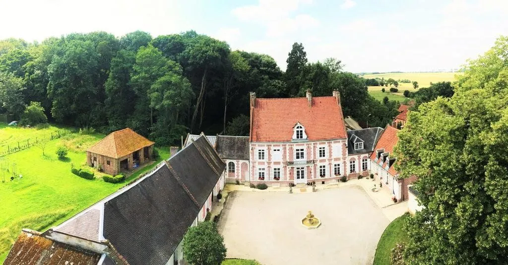 Manoir de Bellacordelle, château à Rivière