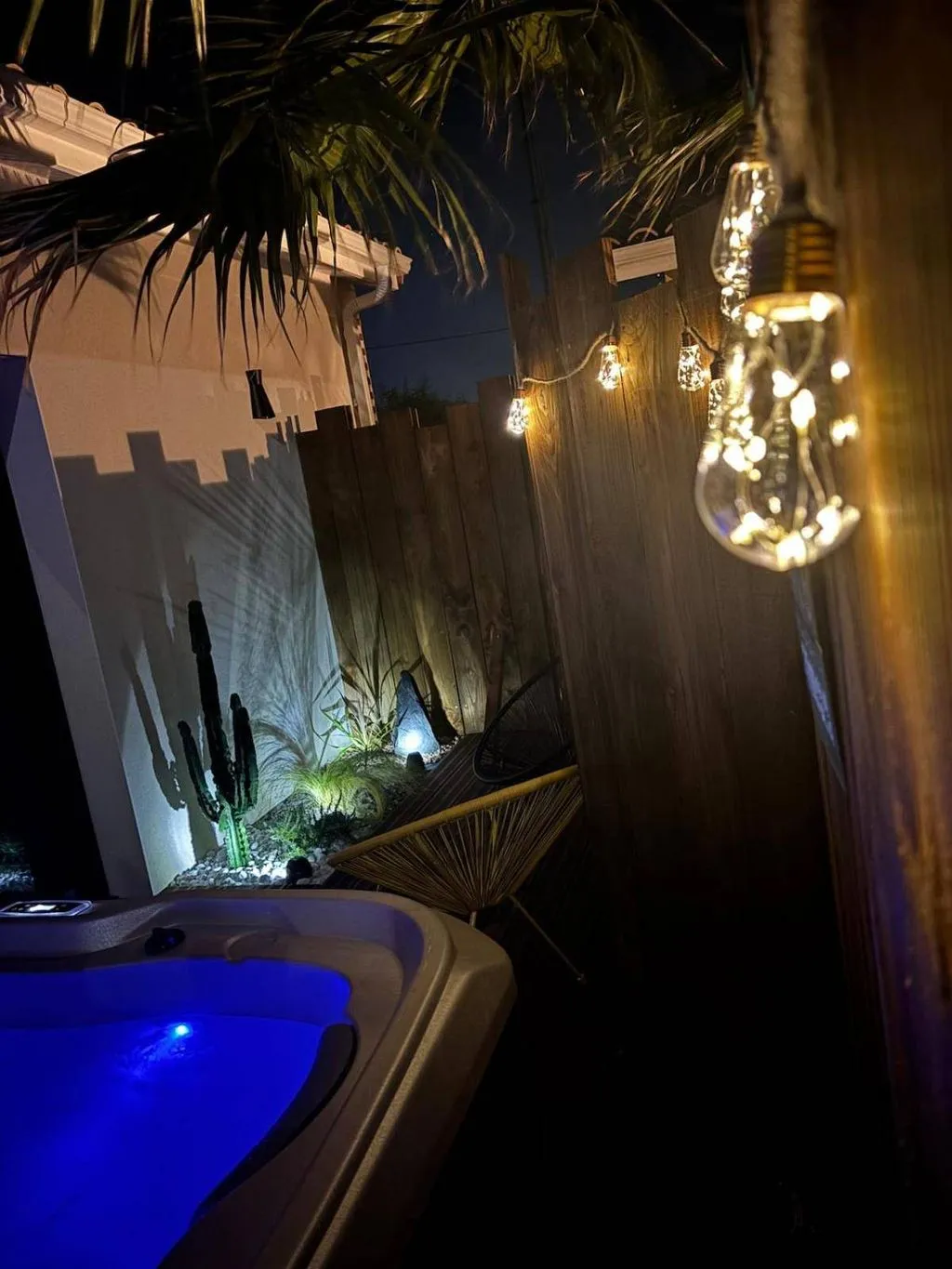 Love Room au Patio à Saint-Macaire, photo 6